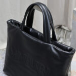 Saint Laurent Tote In Nappa Lambskin Black